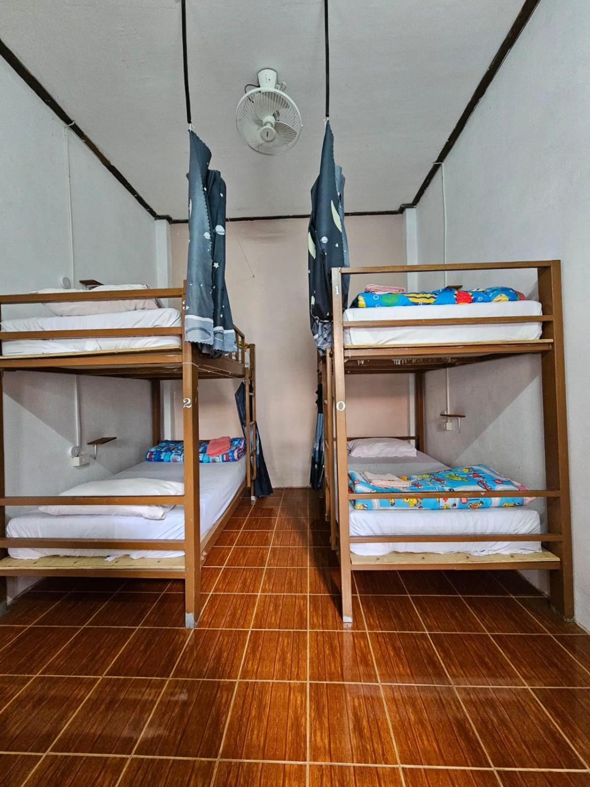 Bami Hostel 타케크 외부 사진